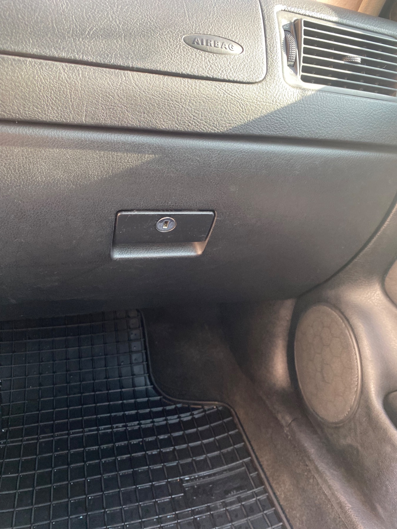 Volkswagen Golf po detailingu